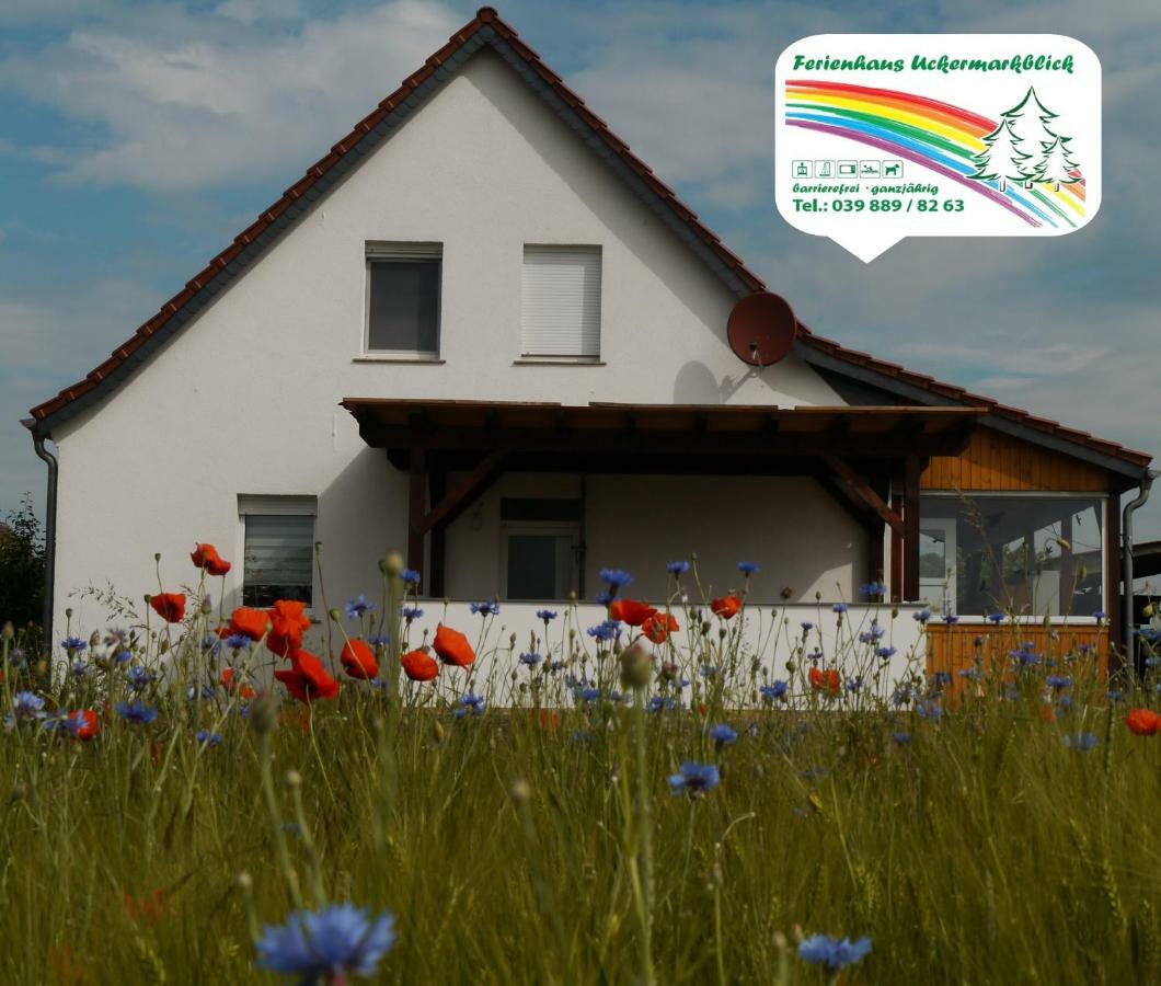 Ferienhaus-Uckermarkblick Rosenow  المظهر الخارجي الصورة